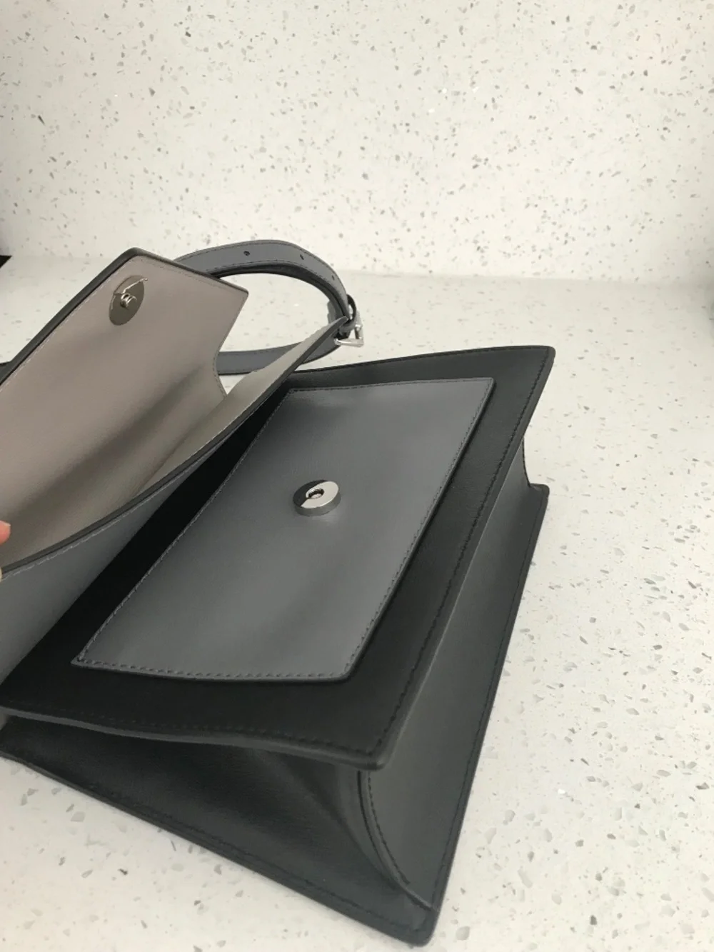 MICHAEL KORKS LUDLOW purse